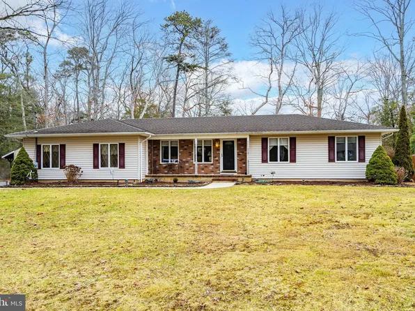 117 Riverside Dr, Bayville, NJ 08721