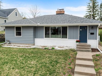1606 Highland Pkwy, Saint Paul, MN, 55116