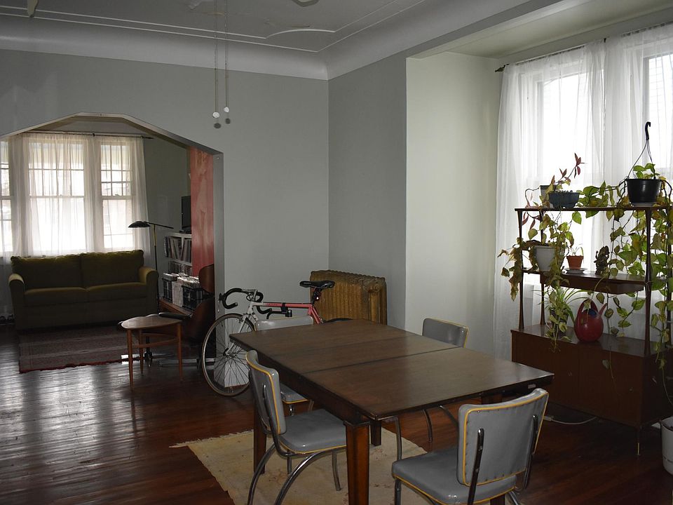 Lots of natural lighting in living room and dining room.