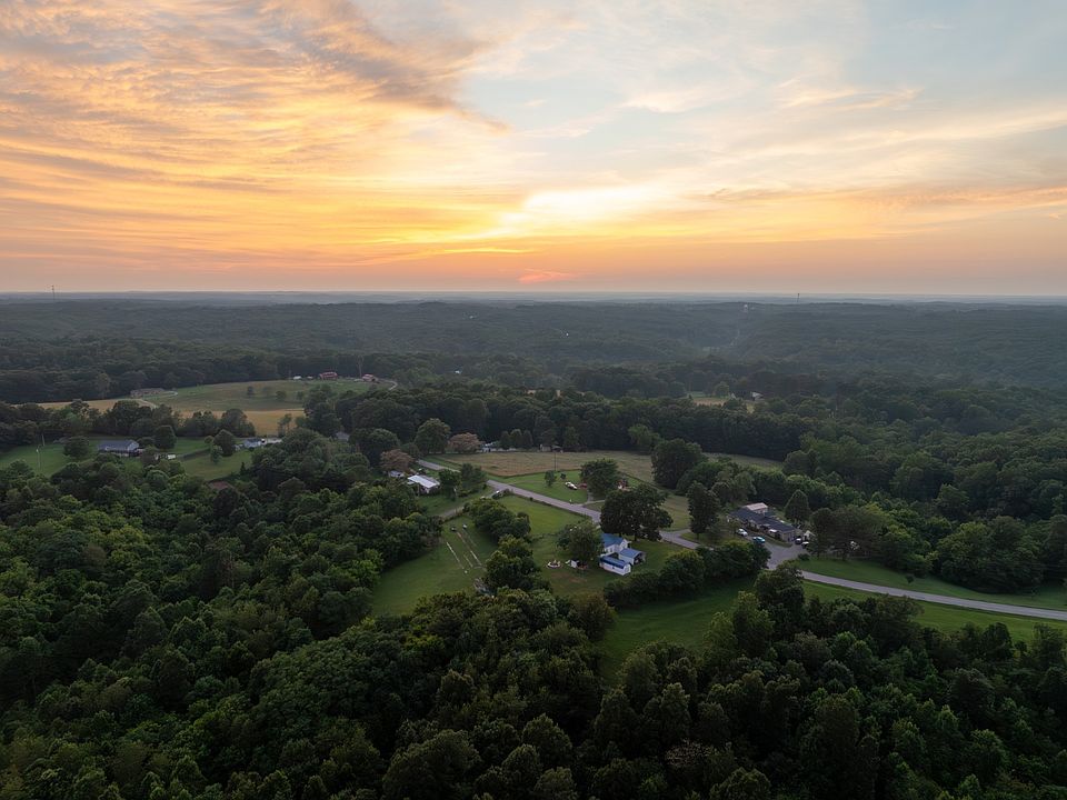 52nd image of 7365 Coldwater Rd