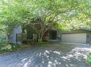 27 Tanglewood Ln, Bowling Green, OH