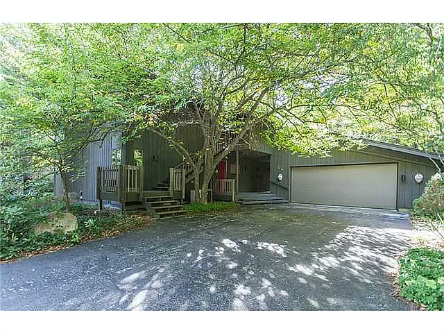 27 Tanglewood Ln photo 1