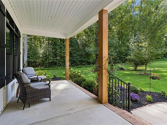 5th image of 7097 Ware House Rd