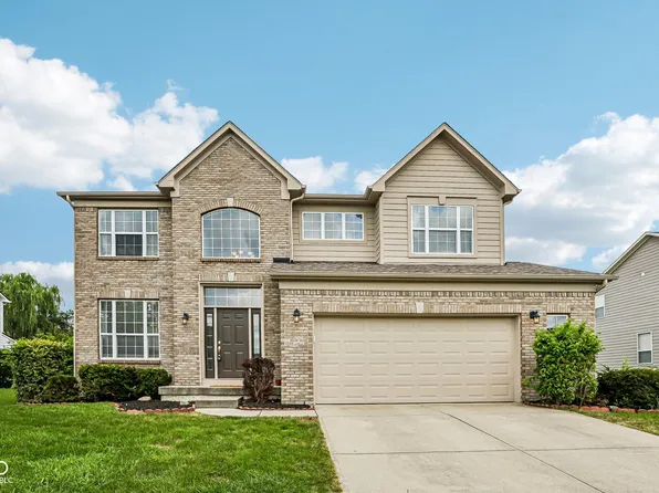 3992 Rowlett Pl, Carmel, IN 46074
