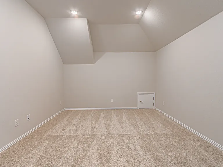 14429 McClint St — Photo 34