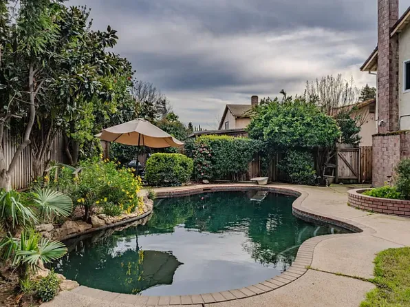 9960 Rio Cosumnes Cir, Elk Grove, CA 95624