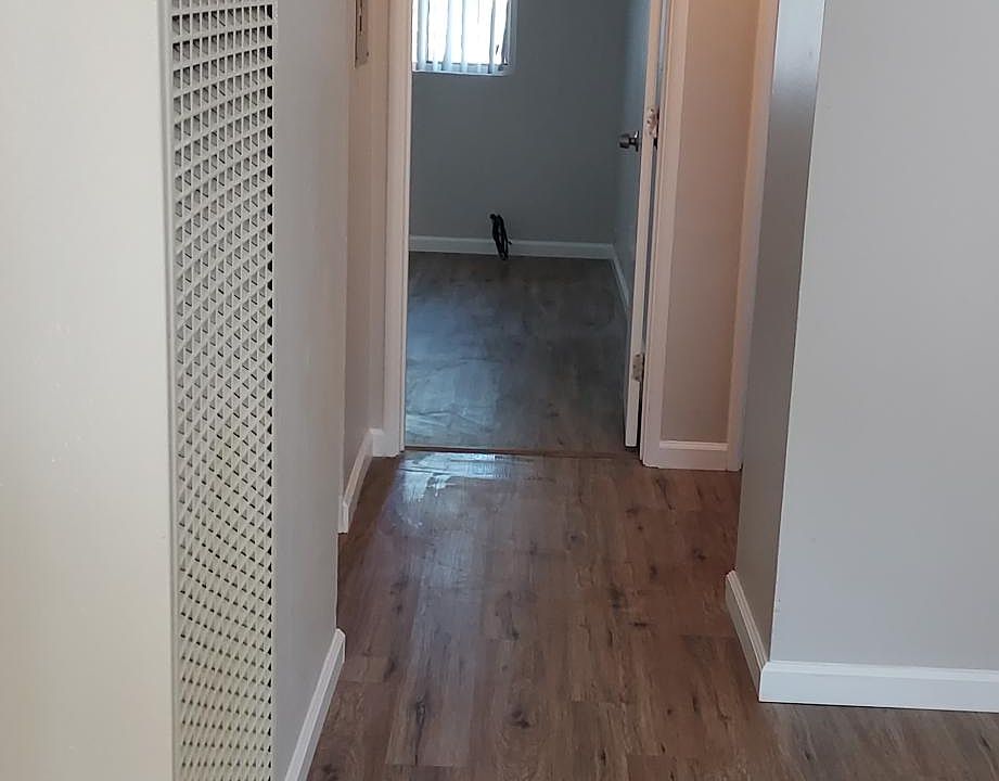 Living to hallway to to bedrooms