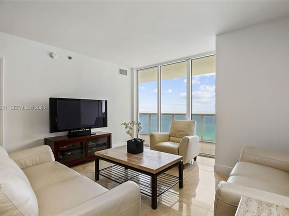 4th image of 1830 S Ocean Dr APT 4204