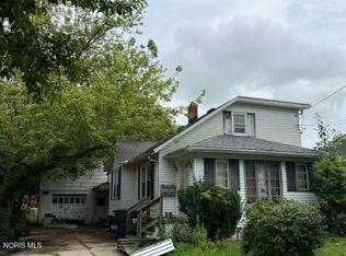 407 Buttonwood Ave, Bowling Green, OH 43402
