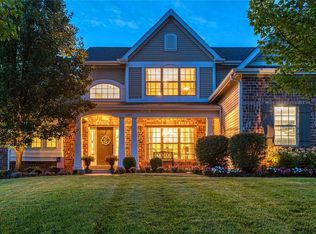 11709 Serama Dr, Des Peres, MO