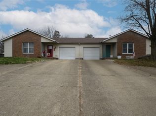 1735 Ledgewood Blvd NE, Massillon, OH 44646