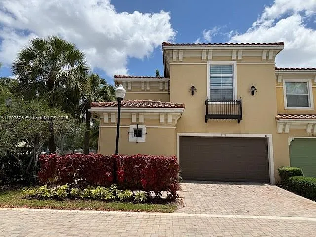 3390 NW 124th Ter