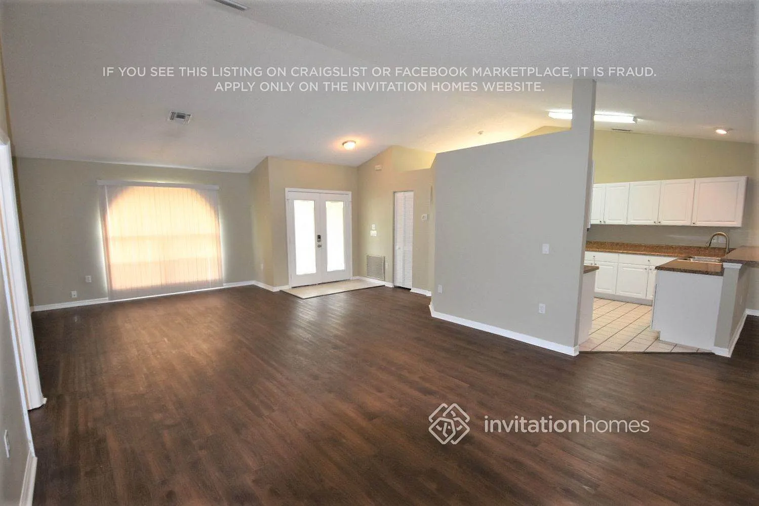 4061 Prairie View Dr N Sarasota, FL 34232 — Photo 2