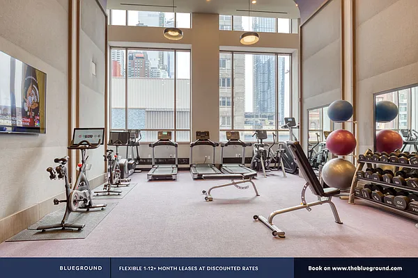 Rented by The Blueground | media 92