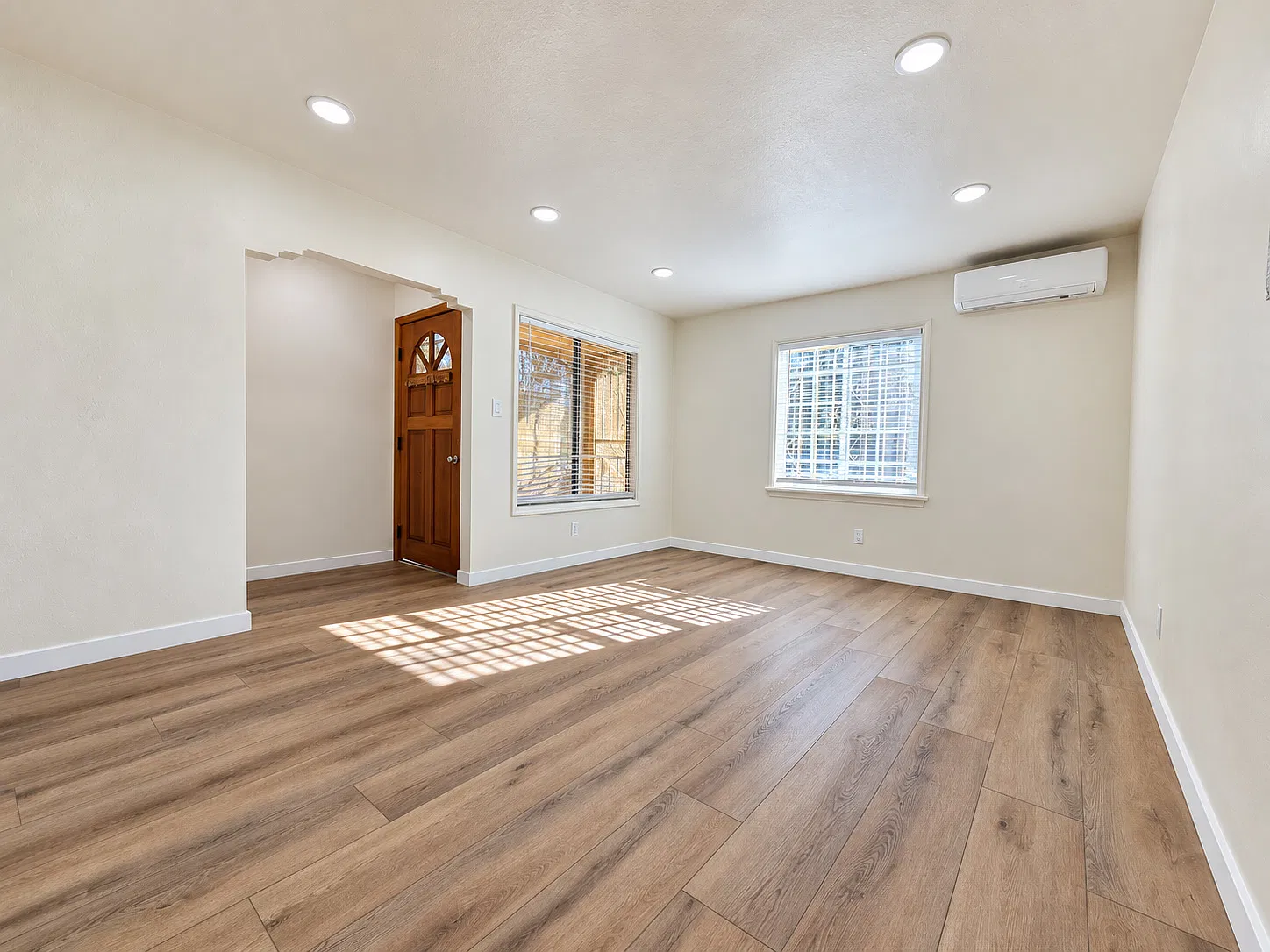 1 bed, 650 sqft, $2,000 — Photo 4