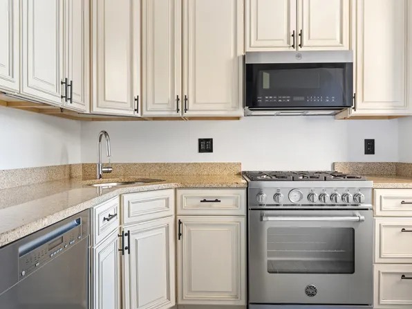 340 West 86th Street image 6 of 17