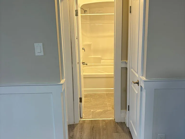 1404 Rosenthal Ave #18 — Photo 2