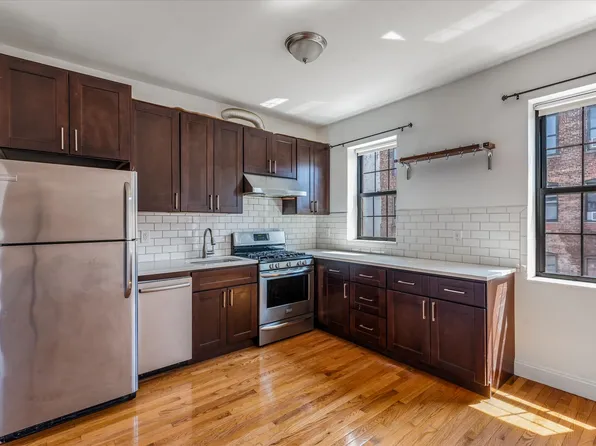 26-19 14th Place image 22 of 33