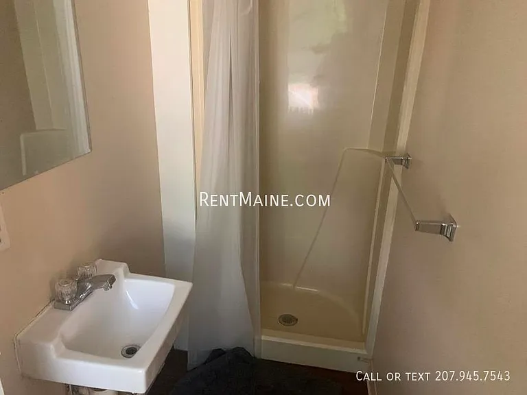 96 Grove St #3 — Photo 7