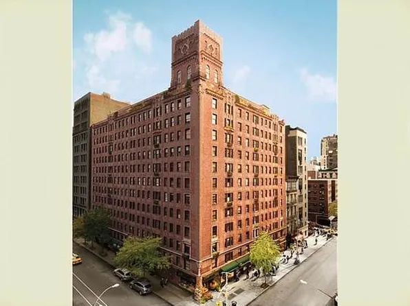 28 East 10th Street image 1 of 3
