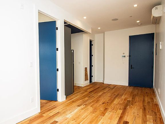 2nd image of 188 Pulaski St #3B