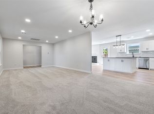 17720 Ridgeway Dr, Siloam Springs, AR 72761