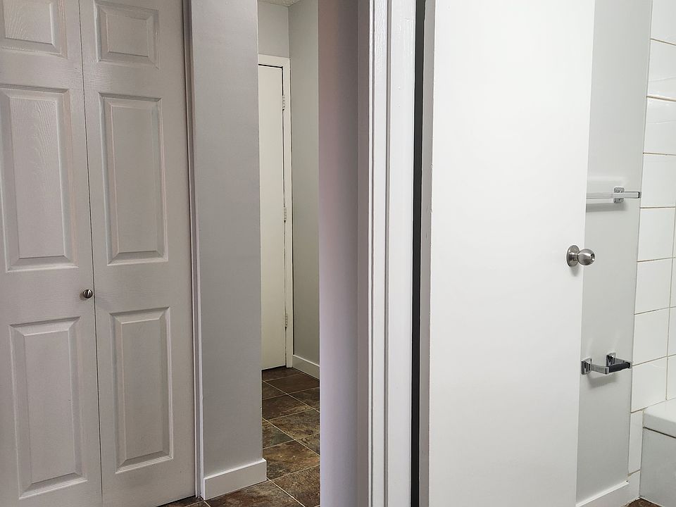 1st image of 4752 55th St #7
