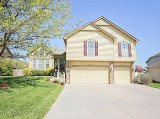 1504 Willow Cir, Raymore, MO 64083