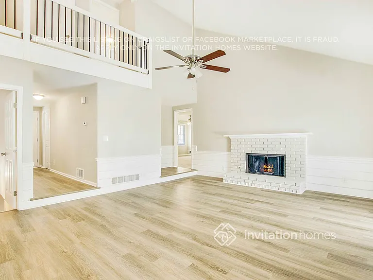 281 Lancaster Cir — Photo 5
