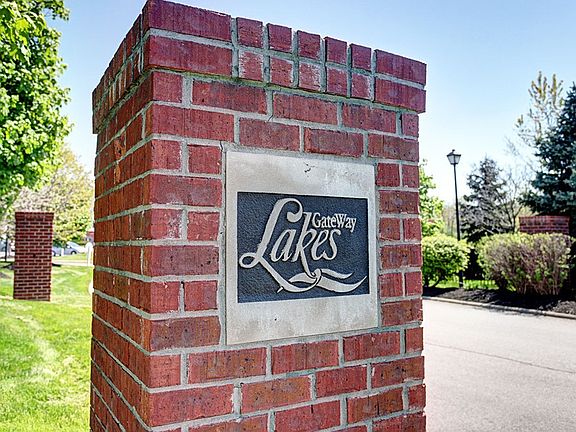 5th image of 3727 Gateway Lakes Dr