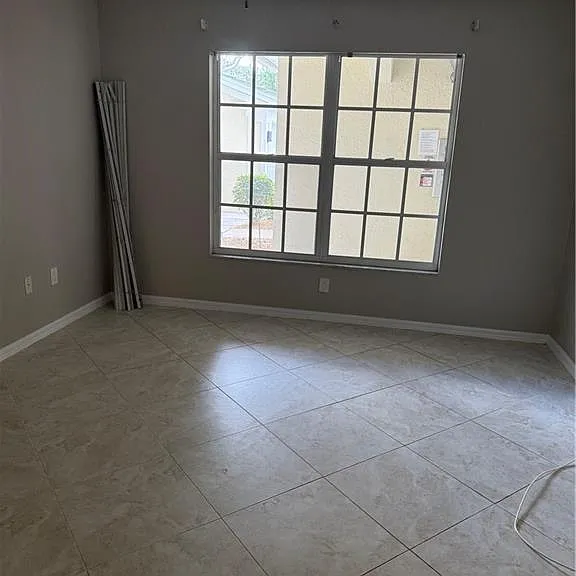 15415 Cedarwood Ln #3 — Photo 4