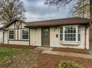 1434 Peace Dr, Belleville, IL