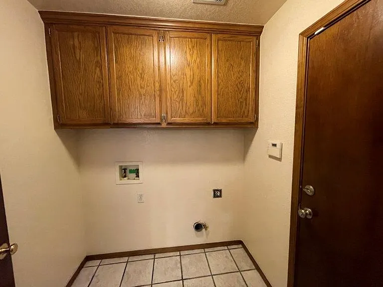 13012 Almond Dr — Photo 7