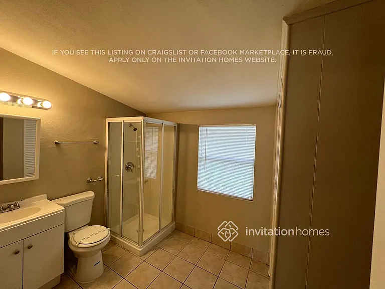 3701 SW 58th Ter — Photo 18