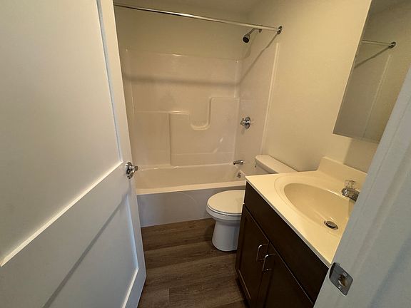 3rd image of 1731 Washington St APT 7