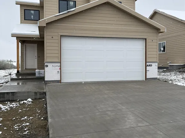 2065 Heathrow Ave, Casper, WY 82609
