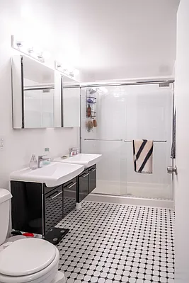 Rented by Compass | media 5