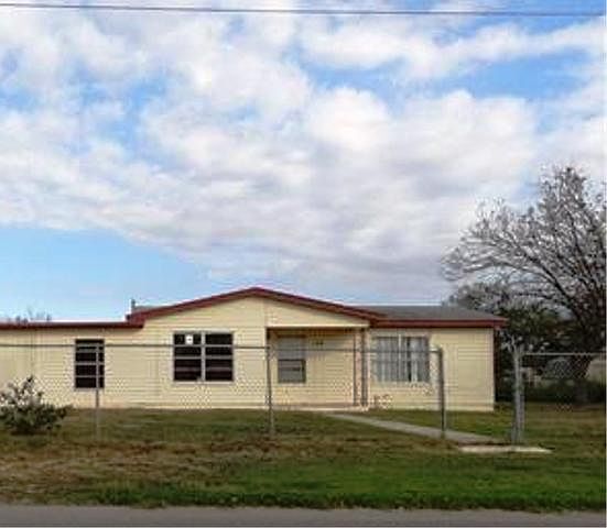 1st image of 123 W Mally Blvd