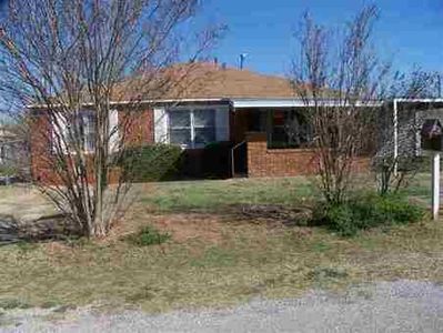 103 W Tenneppee Ave, Fletcher, OK, 73541
