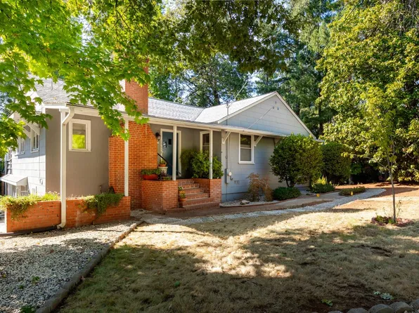 10630 Walker Dr, Grass Valley, CA 95945