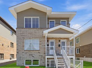 3807 Grand Blvd #3803, Longueuil, QC J4T2M3