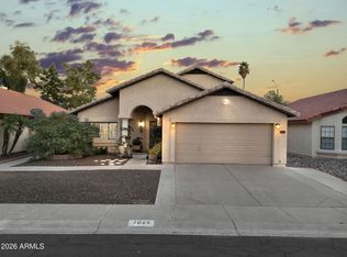 7025 W McRae Way, Phoenix, AZ 85308