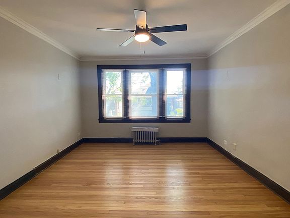 4th image of 5542 W Leland Ave #1A