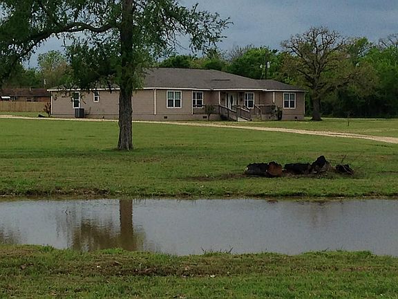 6 Acres fully fenced