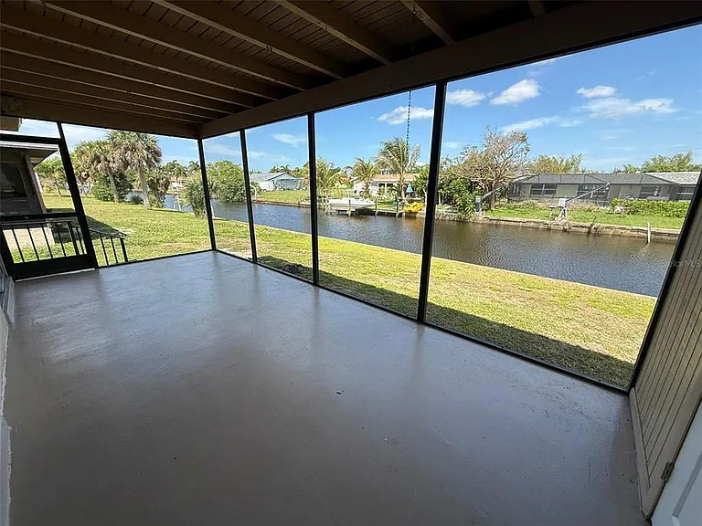 3111 Riverside Dr #A — Photo 2