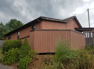 1191 Mill Creek Rd, Fall Branch, TN 37656