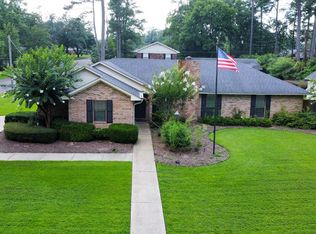 219 Mapleview Rd, West Point, MS 39773