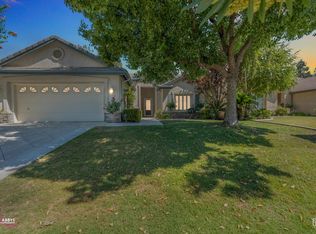 9914 Brandy Rose St, Bakersfield, CA