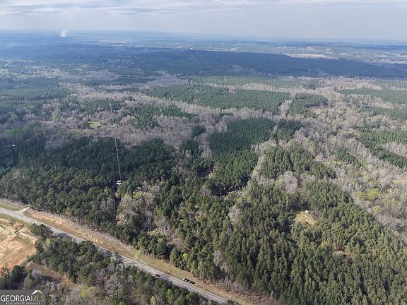 3rd image of 1929 Sharon Rd NE