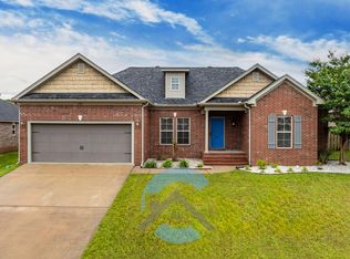 1325 Edge Valley Dr N, Conway, AR 72032